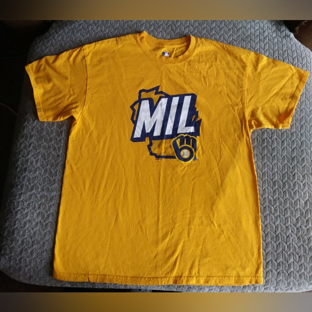 Milwaukee Brewers Graphic T-Shirt